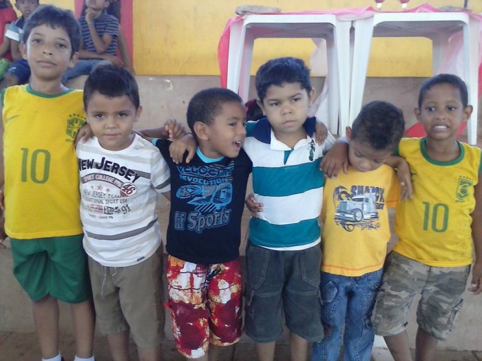 Mais esportes e cidadania - realizado II Torneio de Futsal do Grupo Força Jovem. - Imagem 5