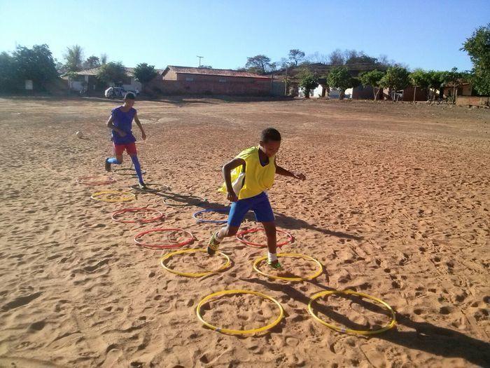 Departamento de Esporte e Lazer realiza treinamentos com alunos da rede pública em Francinópolis - Imagem 1