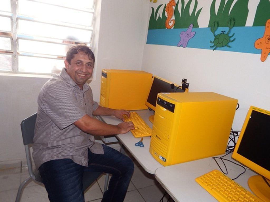 Prefeito Lourival Bezerra inaugura Sala Multifuncional na localidade Lagoa Seca.