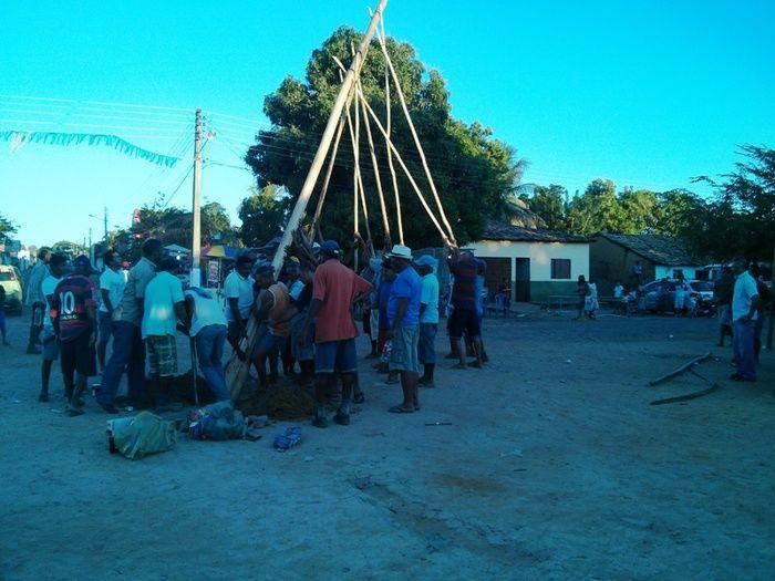 Levantamento do mastro, uma festa tradicional repassada de geração em geração  - Imagem 5
