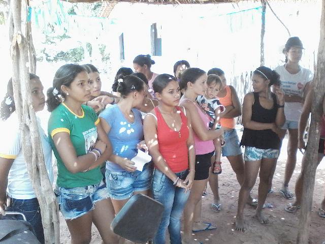 Prefeito Raimundo Ferreira entrega material esportivo para time da zona rural - Imagem 1