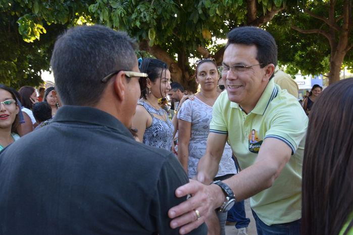 Comitê de campanha do PMDB é inaugurado com grande caminhada em Uruçuí - Imagem 11