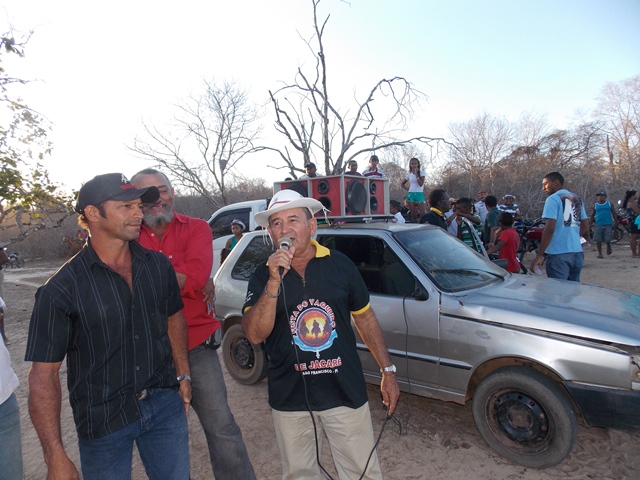 Prefeito Dr. Francisco participa da tradicional festa dos vaqueiros da localidade Jacaré - Imagem 10