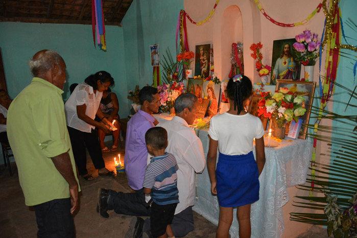 Prefeita Renata Coelho prestigia festejos de Bom Jesus da Lapa na comunidade Morrinhos - Imagem 16