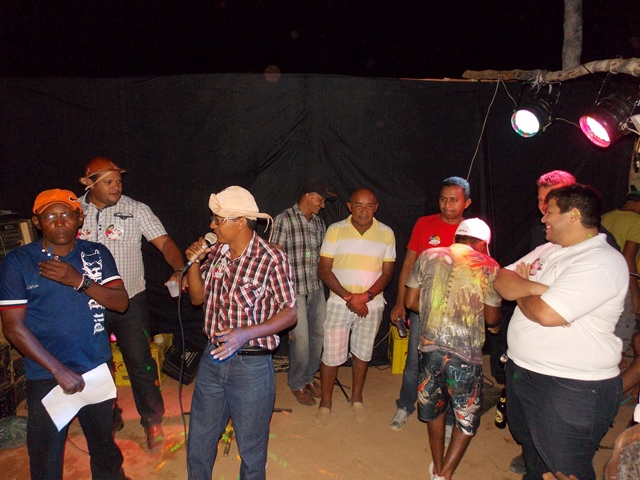Prefeito Dr. Francisco participa da tradicional festa dos vaqueiros da localidade Jacaré - Imagem 27