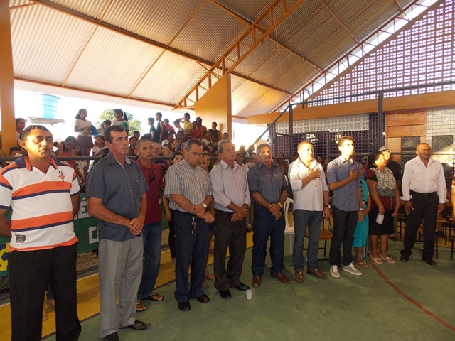 Prefeito Dr. Francisco inaugura Quadra Poliesportiva Coberta da Escola Genésio Moreira - Imagem 27