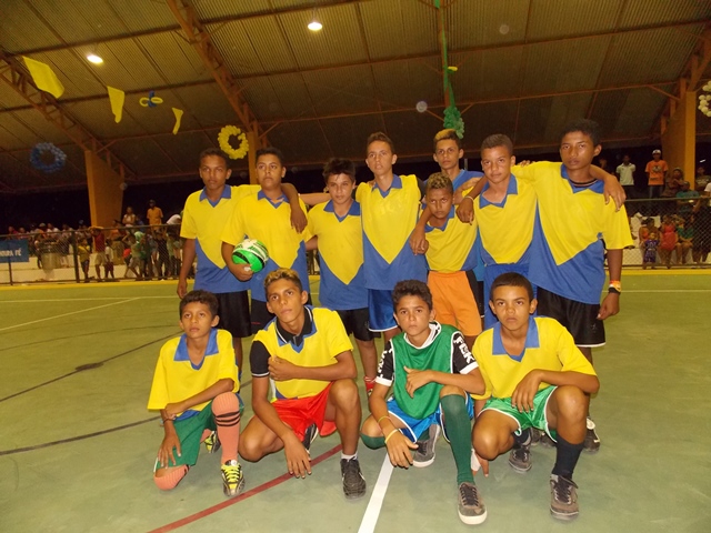 Prefeito Dr. Francisco inaugura Quadra Poliesportiva Coberta da Escola Genésio Moreira - Imagem 81