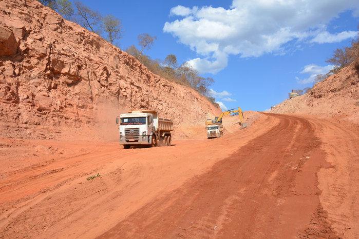 Prefeita Renata Coelho, visita as obras da Rodovia Perimetral Sul - Imagem 10