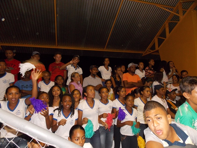 Prefeito Dr. Francisco inaugura Quadra Poliesportiva Coberta da Escola Genésio Moreira - Imagem 72