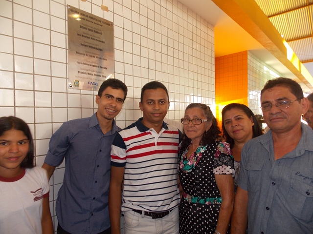 Prefeito Dr. Francisco inaugura Quadra Poliesportiva Coberta da Escola Genésio Moreira - Imagem 19