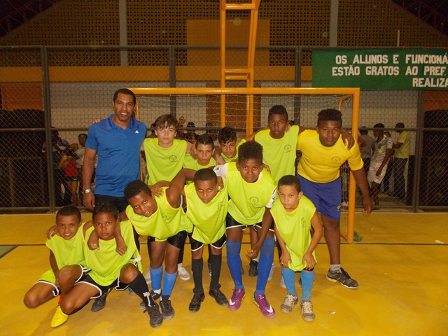 Prefeito Dr. Francisco inaugura Quadra Poliesportiva Coberta da Escola Genésio Moreira - Imagem 78
