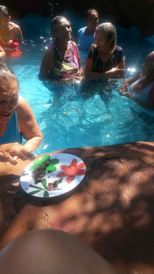 Idosos de Francinópolis participam de passeio na Fazenda Aleluia em Inhuma - PI - Imagem 3