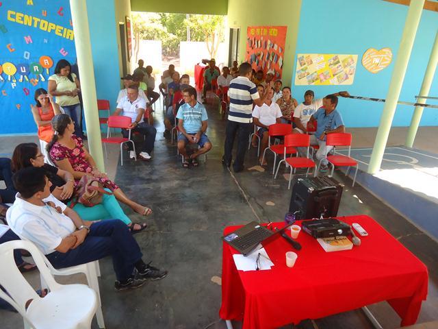 Escola Municipal Liberato Vieira realizou Homenagens aos Pais - Imagem 9