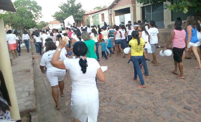 Caminhada pela paz abre Festejos religiosos de julho em Francinópolis - Imagem 2