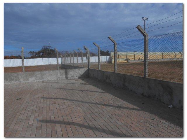 Estádio Municipal passa por Reforma e é iluminado - Imagem 14