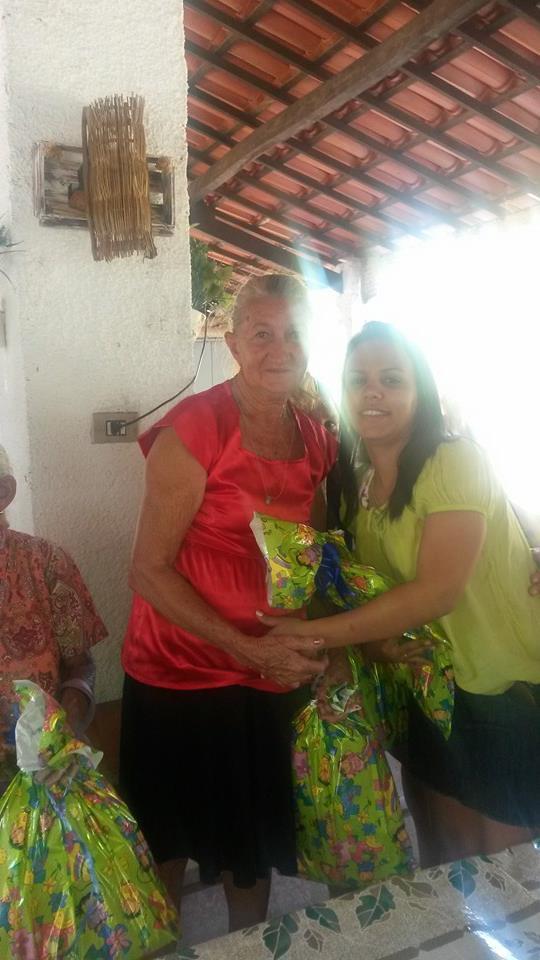 Idosos de Francinópolis participam de passeio na Fazenda Aleluia em Inhuma - PI - Imagem 20