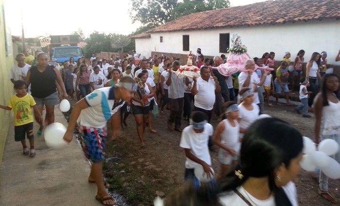 Caminhada pela paz abre Festejos religiosos de julho em Francinópolis - Imagem 9