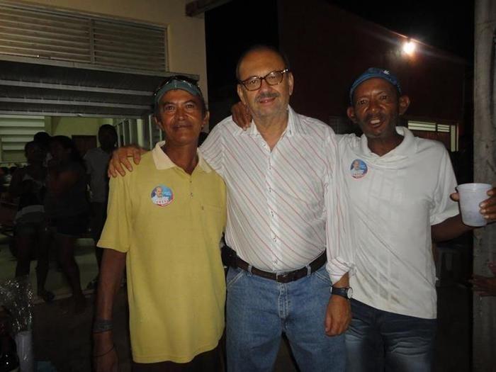 Deputado Estadual Fernando Monteiro realizou reunião com moradores da Vila França - Imagem 4