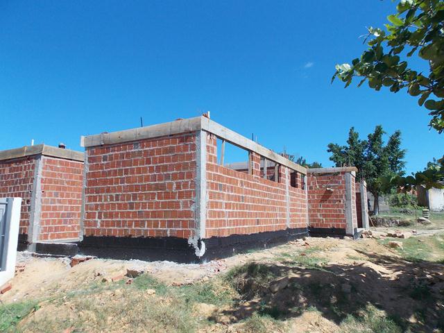 Construção da Unidade Básica de Saúde do Bairro Esperança I está bastante avançada‏ - Imagem 8