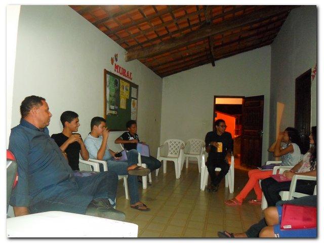 CREAS realiza encerramento do Projeto Cine CREAS: Trabalhando Vulnerabilidades com Adolescentes - Imagem 2