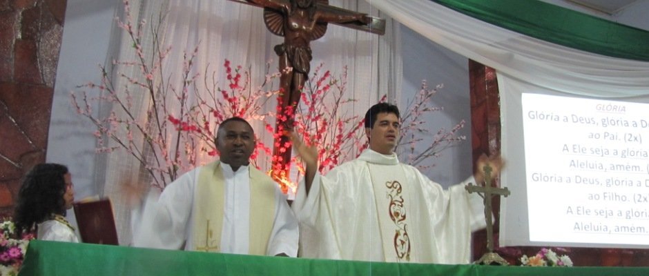 Festejos do Senhor Bom Jesus da Lapa – Padre Thailson Guerra celebra na sua cidade natal 