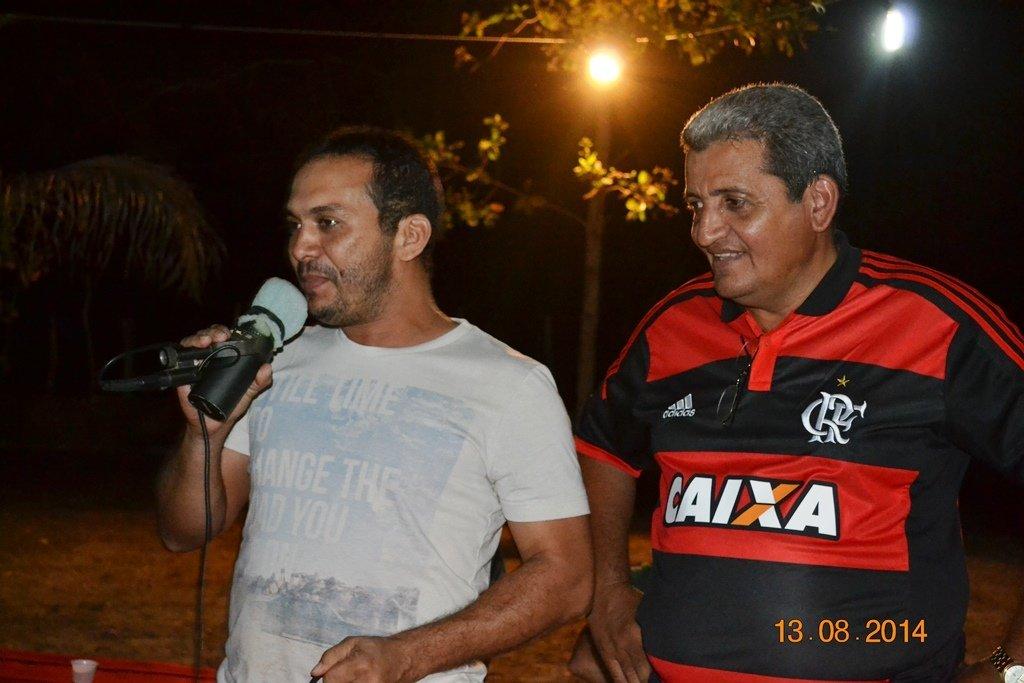 Prefeito Zé Resende participou da abertura do comitê local dos candidatos Wilson e Atila