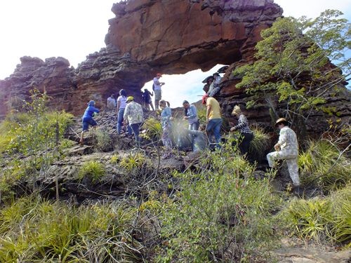Alunos do curso de história da FADESB visitam Sitio Arqueológico em São José do Piauí. - Imagem 10