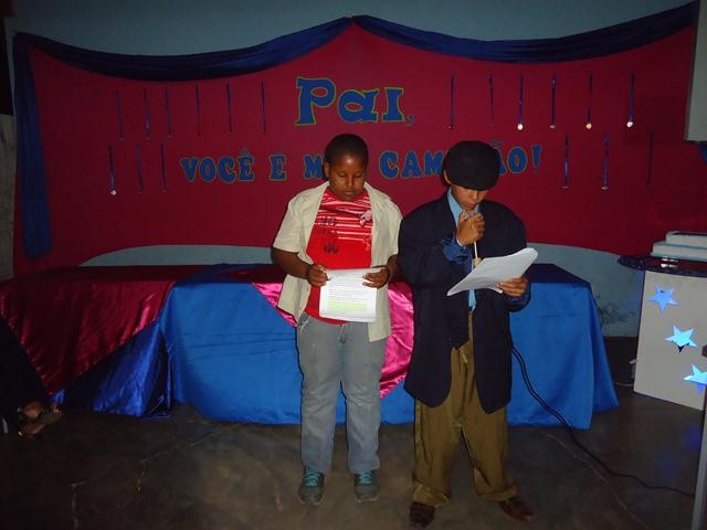 Pais Receberam Homenagem na Escola Santa Catarina - Imagem 44