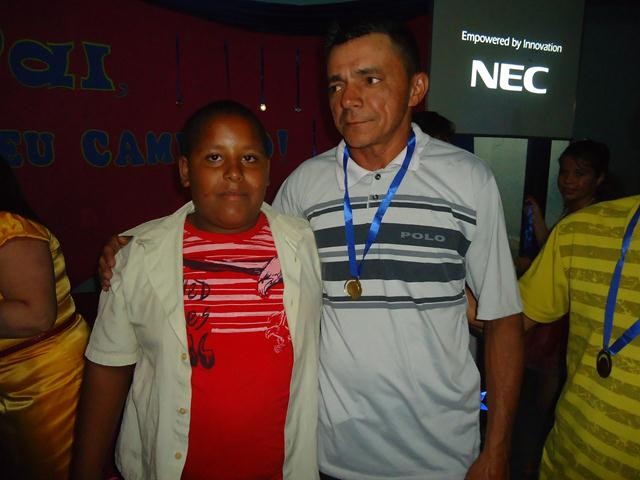 Pais Receberam Homenagem na Escola Santa Catarina - Imagem 74