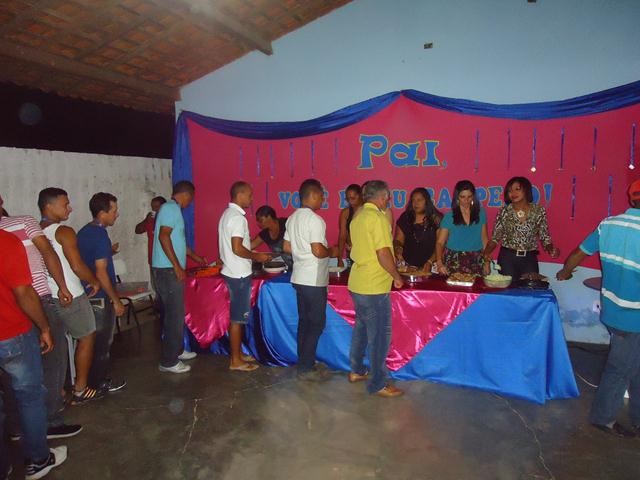 Pais Receberam Homenagem na Escola Santa Catarina - Imagem 98