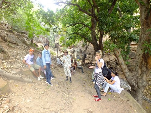 Alunos do curso de história da FADESB visitam Sitio Arqueológico em São José do Piauí. - Imagem 21