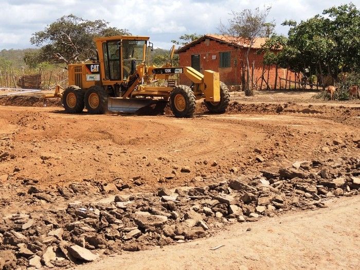 Campo de Saibro obra em fase bem acelerada - Imagem 4