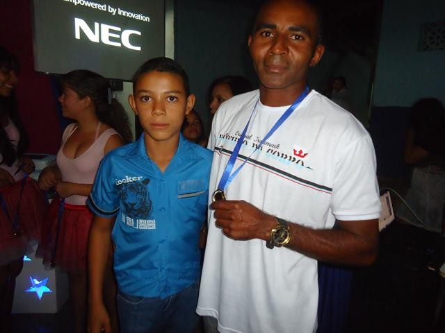 Pais Receberam Homenagem na Escola Santa Catarina - Imagem 70