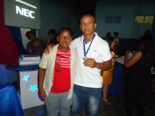 Pais Receberam Homenagem na Escola Santa Catarina - Imagem 50