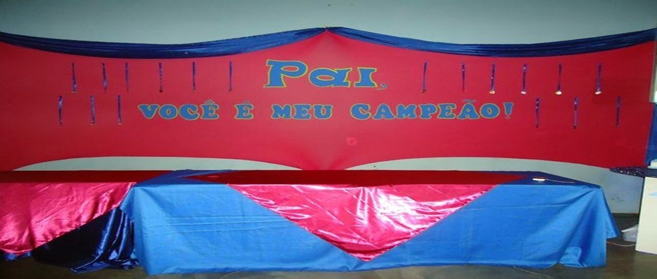 Pais Receberam Homenagem na Escola Santa Catarina