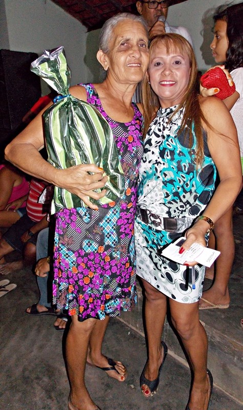 Secretaria Municipal de Assistência Social realiza tarde de lazer aos Idosos do município  - Imagem 3