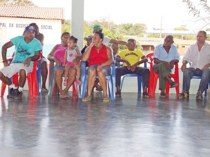 Secretaria Municipal de Assistência Social realiza tarde de lazer aos Idosos do município  - Imagem 37