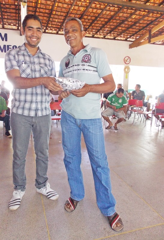 Secretaria de Educação realiza belíssimo café da manhã em homenagem ao dia dos Pais - Imagem 9