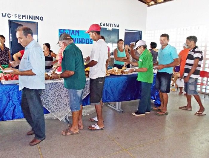 Secretaria de Educação realiza belíssimo café da manhã em homenagem ao dia dos Pais - Imagem 26
