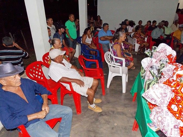 Secretaria Municipal de Assistência Social realiza tarde de lazer aos Idosos do município  - Imagem 20