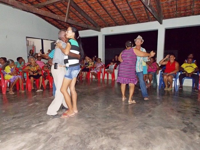 Secretaria Municipal de Assistência Social realiza tarde de lazer aos Idosos do município  - Imagem 24