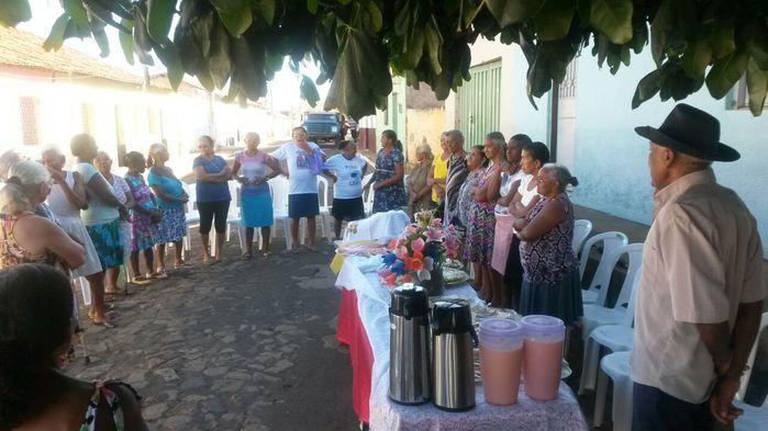 CRAS realiza café da manhã com idosos - Imagem 52