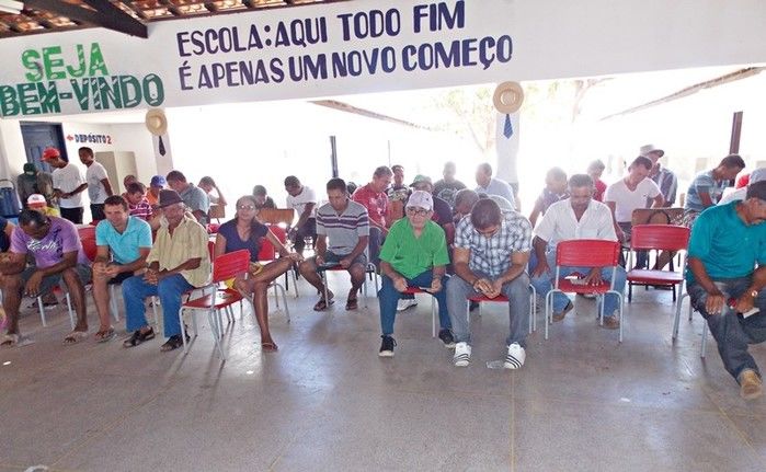 Secretaria de Educação realiza belíssimo café da manhã em homenagem ao dia dos Pais - Imagem 19