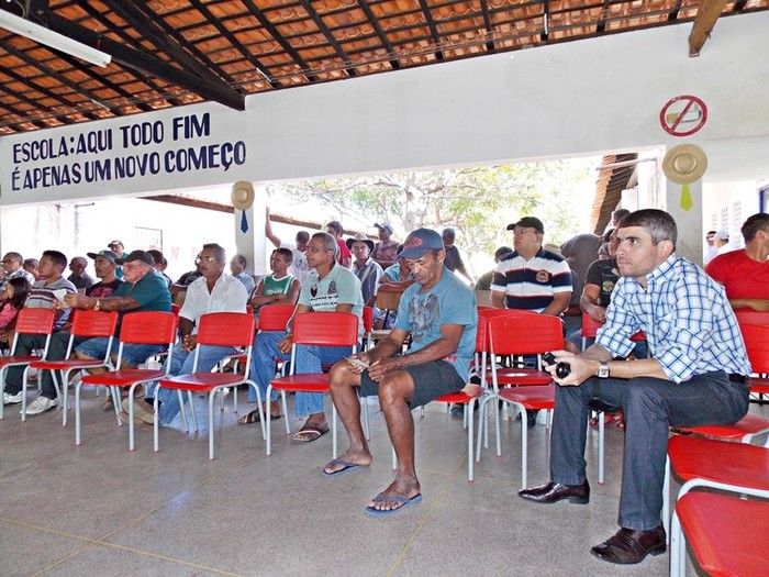 Secretaria de Educação realiza belíssimo café da manhã em homenagem ao dia dos Pais - Imagem 24