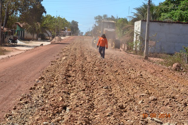 Trabalho: obra de asfaltamento da PI que liga Boa Hora a PI 111 é reiniciada - Imagem 2