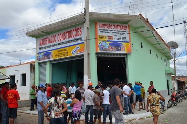 Vera Mendes: Inaugurada a mais nova loja de material de construção. - Imagem 26