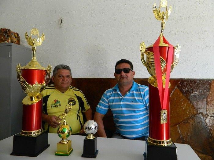 Prefeitura entrega premiações a atletas e anuncia competições - Imagem 5