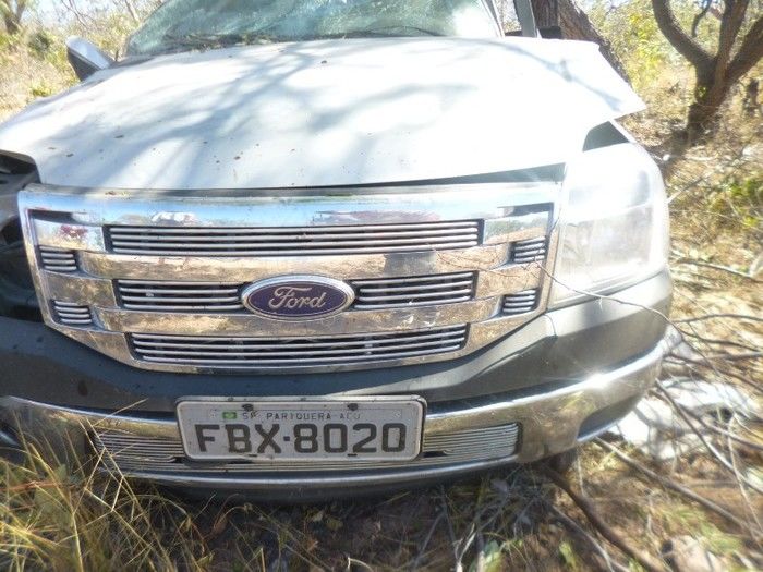 Acidente na BR 135 deixa vítima fatal; carro vinha de São Paulo e capotou próximo a Redenção do Gurgueia - Imagem 4