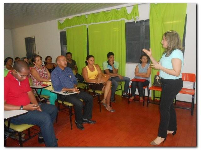SEBRAE realiza reunião com comerciantes e pequenos micro-empreendedores sobre a Lei Geral Municipal - Imagem 1
