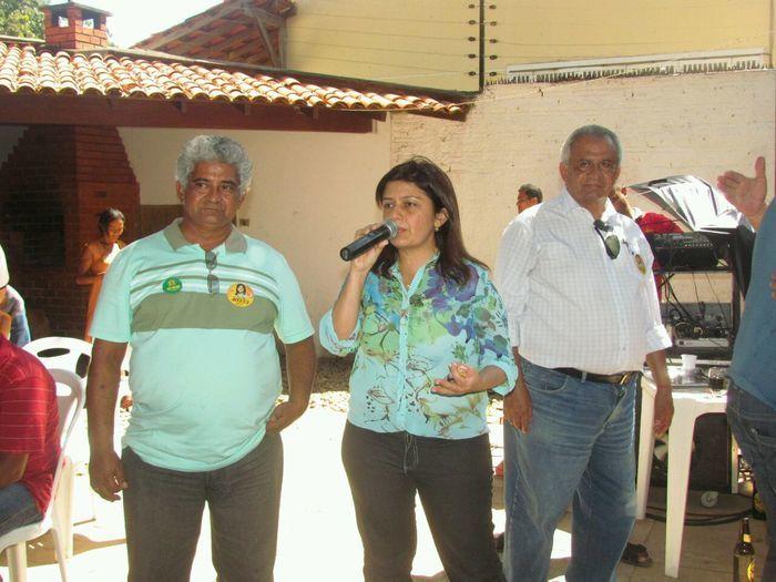 Sr. Manoel Lucas homenageia todos os pais da família Pereira. - Imagem 3